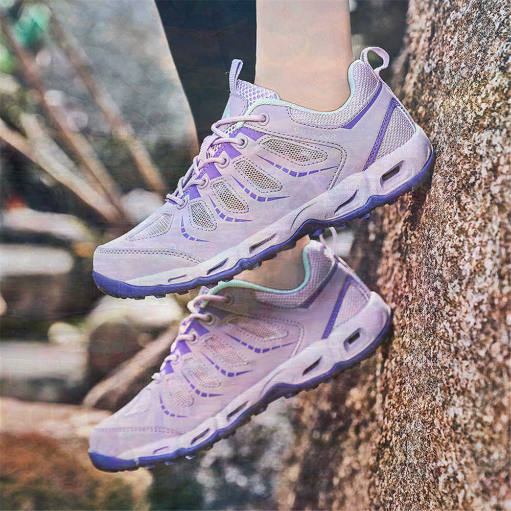 Sumer Round Tip Silver Sneaker - Office Tech Guy 리뷰 및 가격